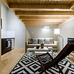 Apartamento Modern Black Loft Next To New York Cafe *