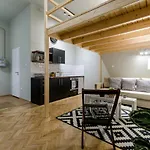 Modern Black Loft Next To New York Cafe Βουδαπέστη