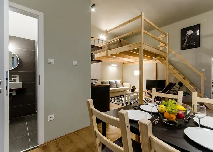 Sweet Cumin Next To Famous Cafe Apartament