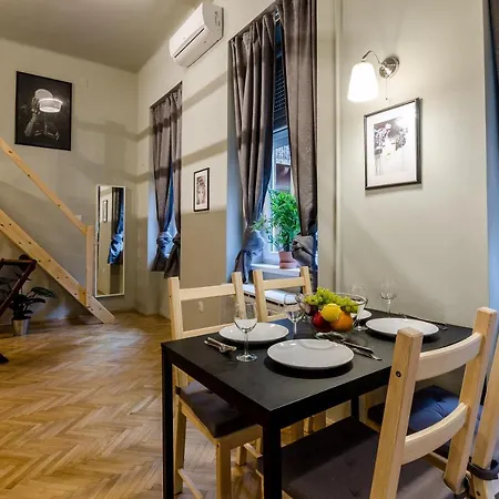 Apartman Sweet Cumin Next To Famous Cafe *